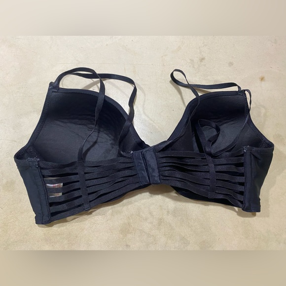 bathing suit top - Picture 2 of 3